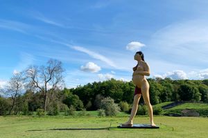 [Damien Hirst][0], _The Virgin Mother_ (2005-6). Yorkshire Sculpture Park, United Kingdom. Photo: Georges Armaos. 


[0]: https://ocula.com/artists/damien-hirst/
